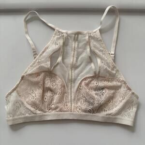 Victoria’s Secret Lace Bralette Coconut White & Nude XS Extra Small Wireless NWT